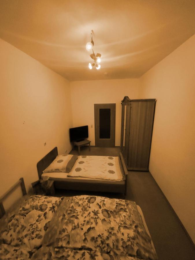 ארפורט Privatzimmer מראה חיצוני תמונה