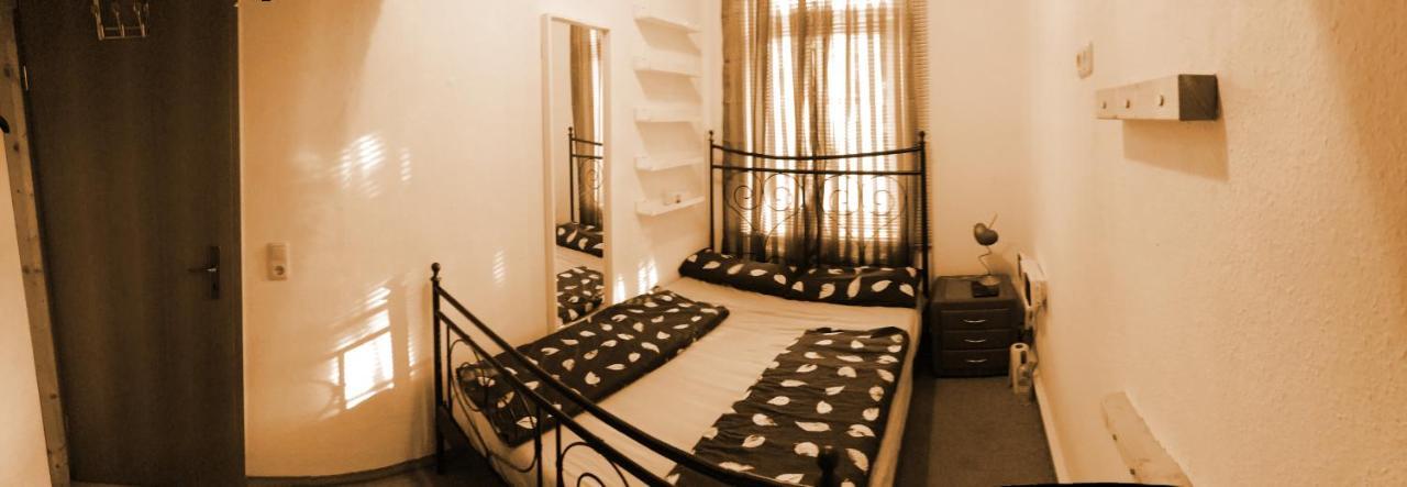 ארפורט Privatzimmer מראה חיצוני תמונה